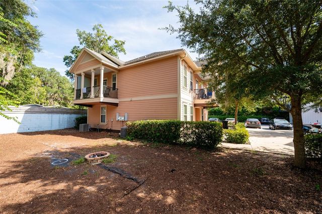 711 NW 10TH STREET 10, Gainesville, FL 32601