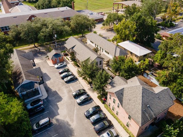 711 NW 10TH STREET 10, Gainesville, FL 32601