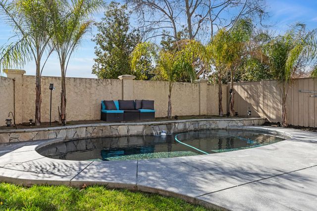 20637 Sarazen Pl, Patterson, CA 95363