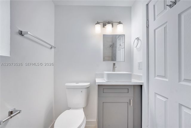 769 NW 10th St 4, Miami, FL 33136