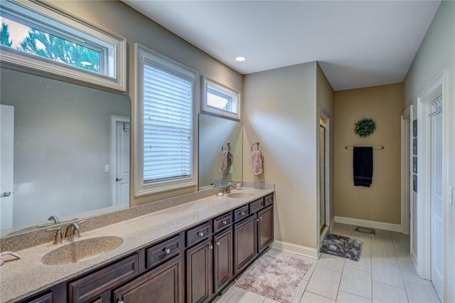 2443 Barrett Preserve SW Court, Marietta, GA 30064