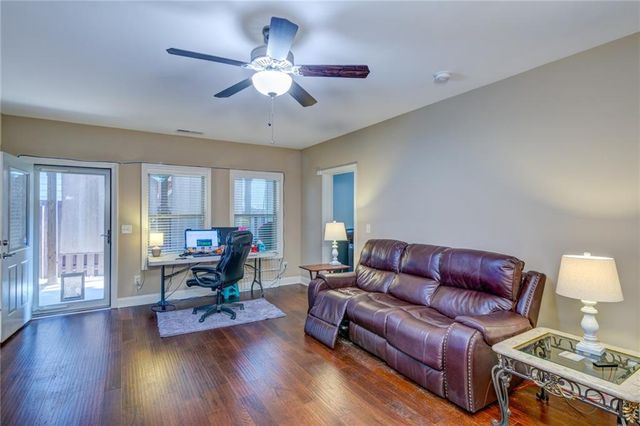 2443 Barrett Preserve SW Court, Marietta, GA 30064