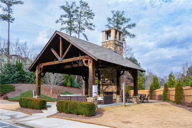 2443 Barrett Preserve SW Court, Marietta, GA 30064