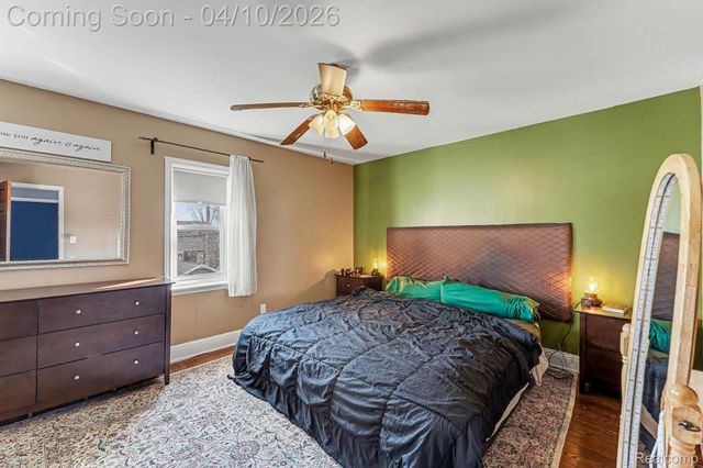 713 Riverbank Street, Lincoln Park, MI 48146