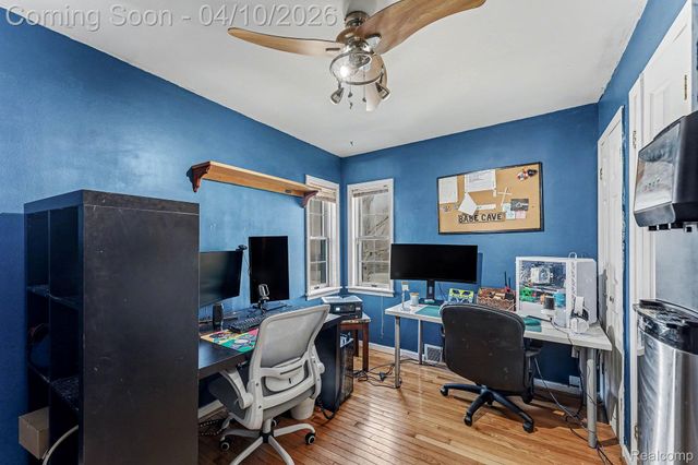 713 Riverbank Street, Lincoln Park, MI 48146