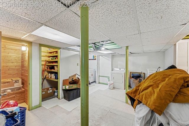 713 Riverbank Street, Lincoln Park, MI 48146