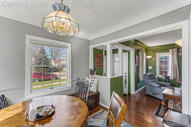 713 Riverbank Street, Lincoln Park, MI 48146