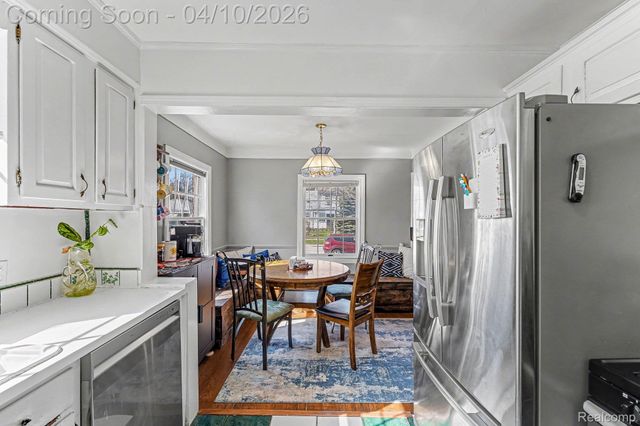 713 Riverbank Street, Lincoln Park, MI 48146