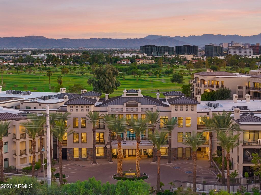 8 BILTMORE Estate 124, Phoenix, AZ 85016 — exterior