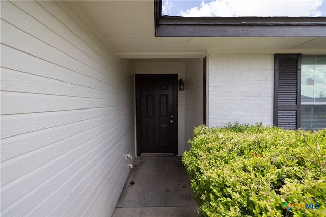214 Timber Ridge Drive, Nolanville, TX 76559