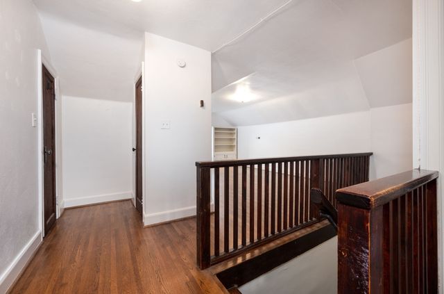 1501 Clayton Ave B-Upstairs, Nashville, TN 37212