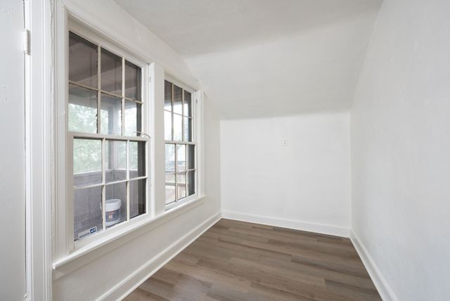 1501 Clayton Ave B-Upstairs, Nashville, TN 37212