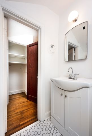 1501 Clayton Ave B-Upstairs, Nashville, TN 37212