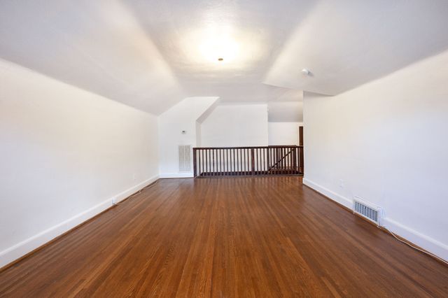 1501 Clayton Ave B-Upstairs, Nashville, TN 37212