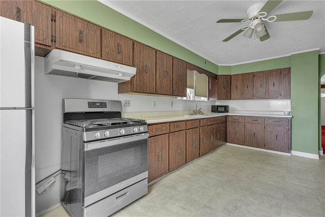 2729 20th Street Ext, Patterson Twp, PA 15010