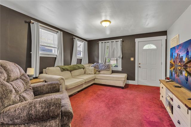 2729 20th Street Ext, Patterson Twp, PA 15010