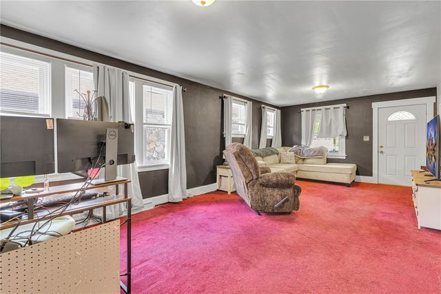 2729 20th Street Ext, Patterson Twp, PA 15010