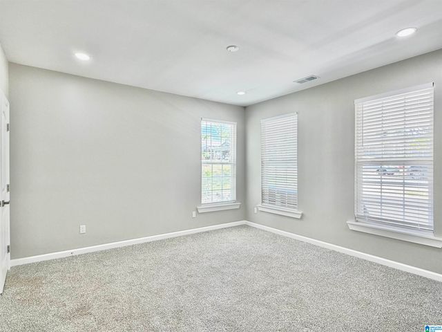 2800 20TH STREET W, Birmingham, AL 35208