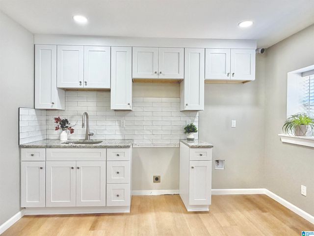 2800 20TH STREET W, Birmingham, AL 35208