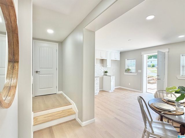 2800 20TH STREET W, Birmingham, AL 35208