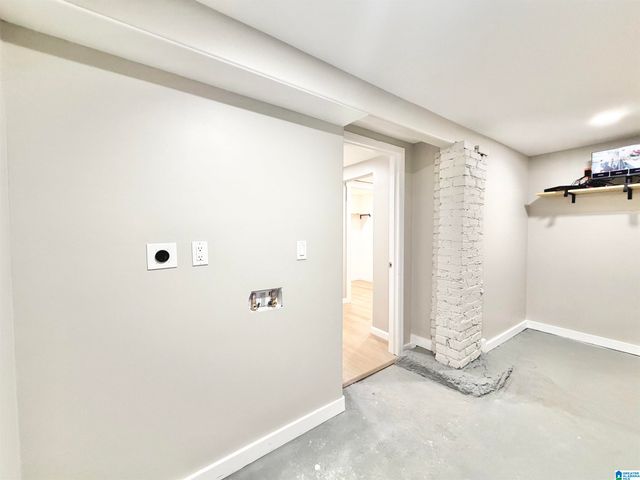 2800 20TH STREET W, Birmingham, AL 35208
