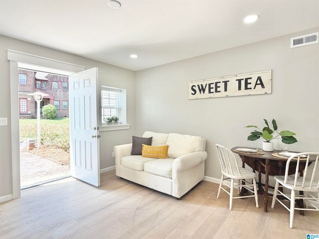 2800 20TH STREET W, Birmingham, AL 35208