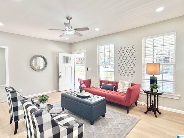2800 20TH STREET W, Birmingham, AL 35208
