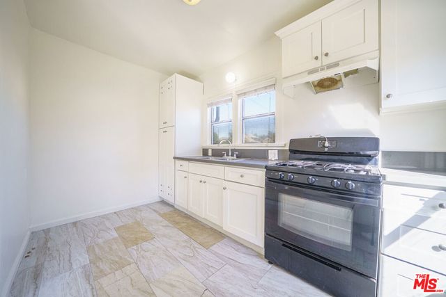 431 E 41st Place, Los Angeles, CA 90011