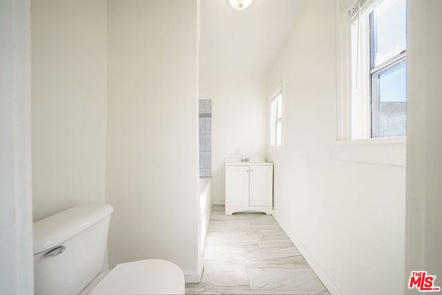 431 E 41st Place, Los Angeles, CA 90011