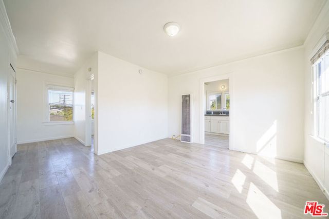 431 E 41st Place, Los Angeles, CA 90011