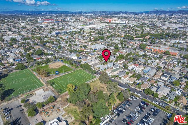 431 E 41st Place, Los Angeles, CA 90011