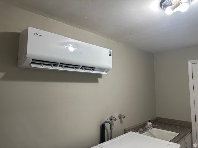 67 E CENTER ST, Mantua, UT 84324