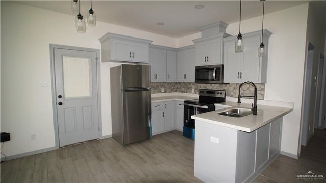 5609 Ozark Avenue 1, Mcallen, TX 78504