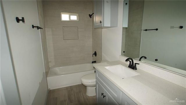 5609 Ozark Avenue 1, Mcallen, TX 78504