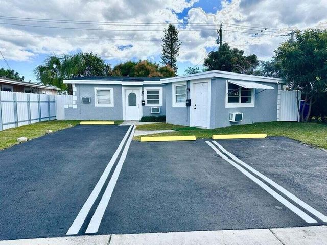 3670 NE 15th Avenue, Pompano Beach, FL 33064