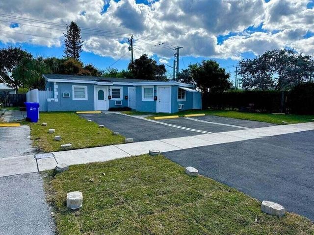 3670 NE 15th Avenue, Pompano Beach, FL 33064