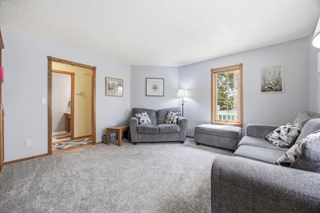 3921 5th Street S, Moorhead, MN 56560