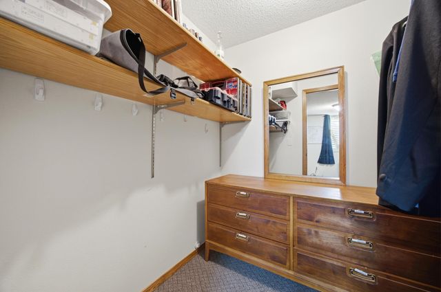 3921 5th Street S, Moorhead, MN 56560