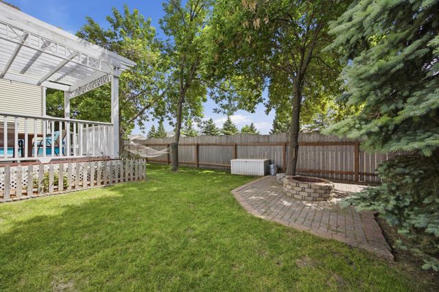 3921 5th Street S, Moorhead, MN 56560