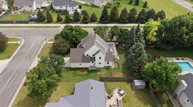 3921 5th Street S, Moorhead, MN 56560