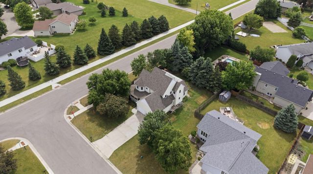 3921 5th Street S, Moorhead, MN 56560