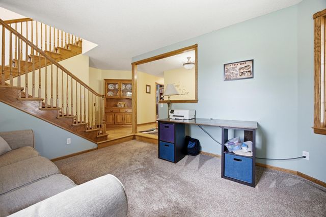 3921 5th Street S, Moorhead, MN 56560