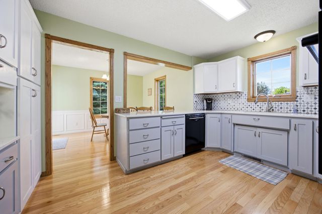 3921 5th Street S, Moorhead, MN 56560