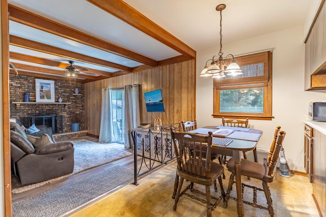 12077 W 94th Place, St. John, IN 46373