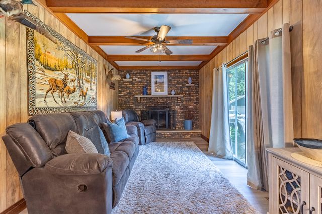 12077 W 94th Place, St. John, IN 46373