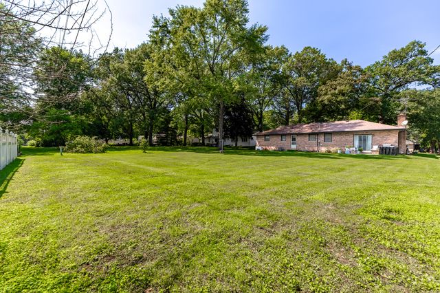 12077 W 94th Place, St. John, IN 46373