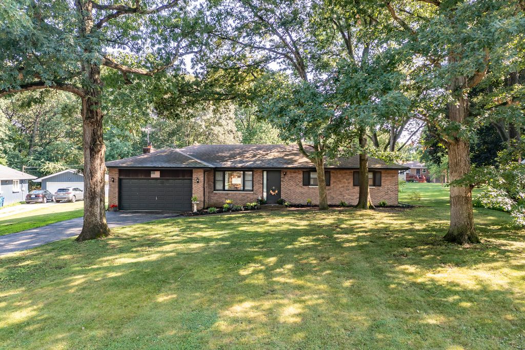 12077 W 94th Place, St. John, IN 46373