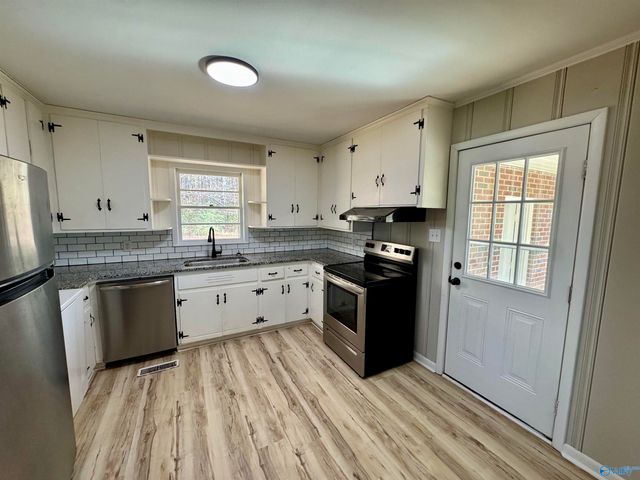 17456 Lucas Ferry Road, Athens, AL 35611