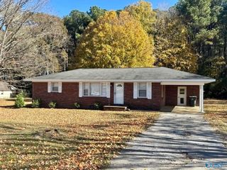 17456 Lucas Ferry Road, Athens, AL 35611