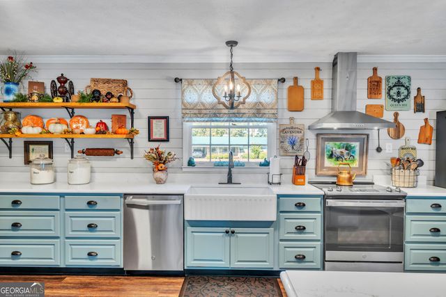 25 Hillcrest Street, Wrightsville, GA 31096